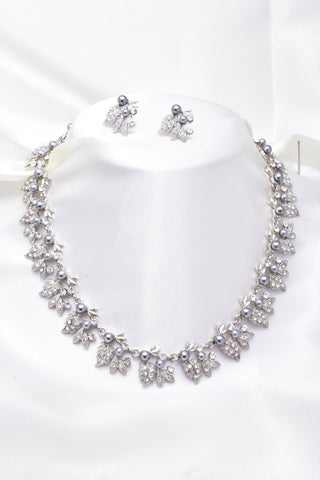 Classical leaf Pearl & Crystal Necklace_2 colors