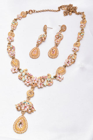 Victorian crystal Necklace