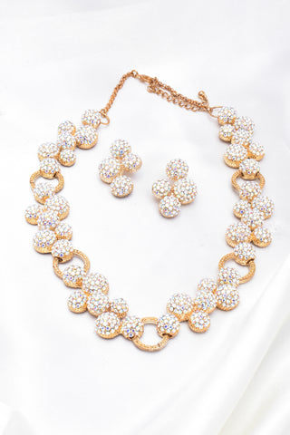 Elegant round cluster crystal Necklace_3 colors