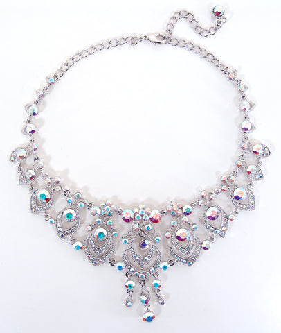 Elegant Vintage crystal Necklace